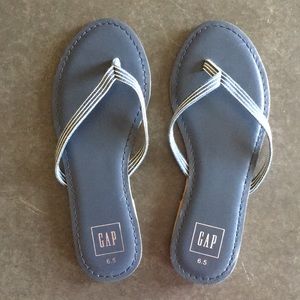 Women's Gap Flip Flops